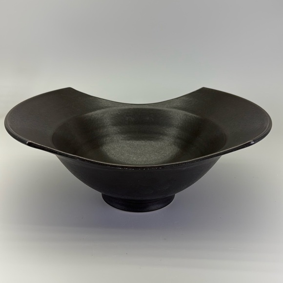 Paddy McNeely Black Matte Abstract Bowl - Picture 1 of 10